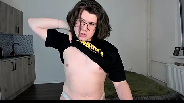 Snapshot of Derek_Shameless chatting on 02.08.26 Derek Shameless online show from 02.08.26