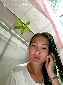 Yumyum kiw online show from 10.26.25