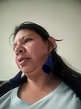 kinky momm online show from 10.31.25