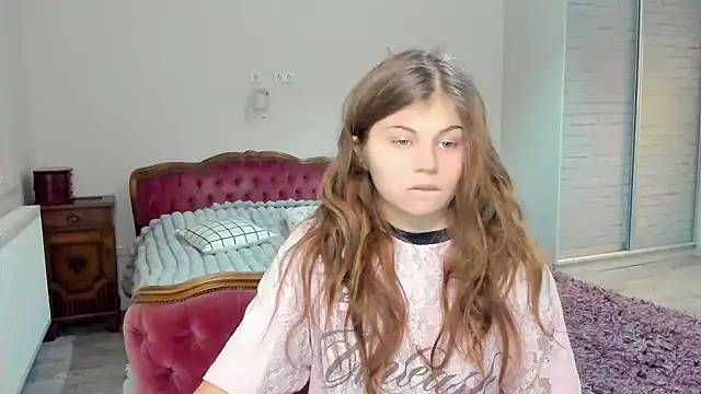 Lilly Jess online show from 11.24.25