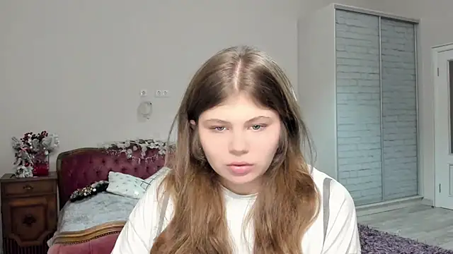 Lilly Jess online show from 12.22.25