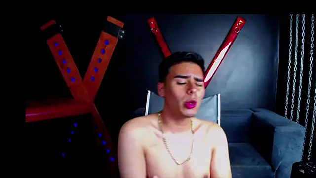 Matthewlodge online show from 11.05.25