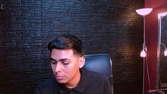 Matthewlodge online show from 12.19.25