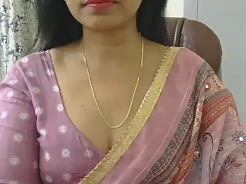 MISS SOMIYA online show from 03.26.26