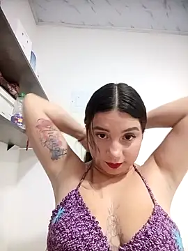 Shell Latina online show from 04.13.26