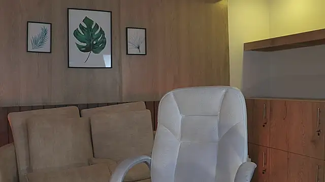 sarabelmont online show from 10.09.25
