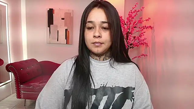 Black roseee online show from 11.13.25