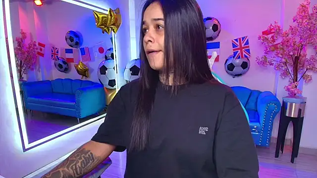 Black roseee online show from 07.03.26