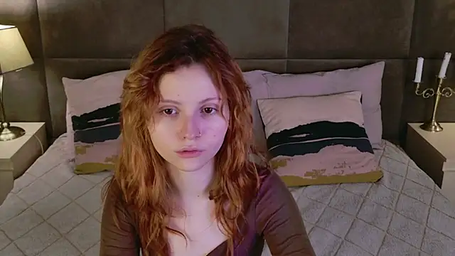 AlisHanson online show from 11.28.25