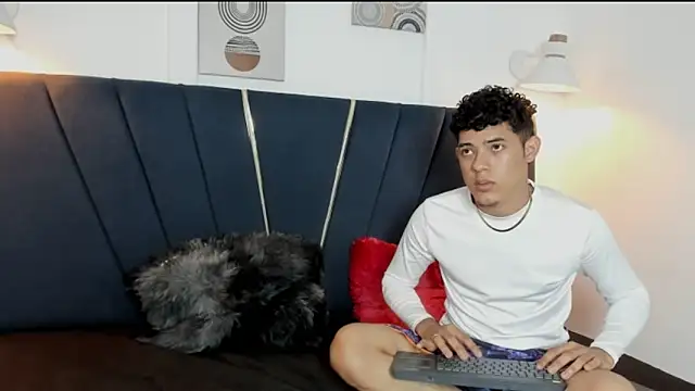 ryan cum23 online show from 10.31.25