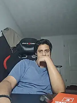 Snapshot of eyepach96 chatting on 11.06.25 eyepach96 online show from 11.06.25