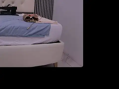 lia carters online show from 09.27.25