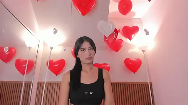 Snapshot of nicol_giraldoo chatting on 02.14.26 nicol giraldoo online show from 02.14.26