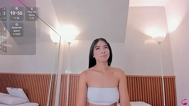 Snapshot of nicol_giraldoo chatting on 02.27.26 nicol giraldoo online show from 02.27.26