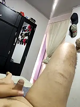 fabianmanchola online show from 11.13.25