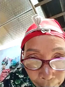 -Xuka-200 online show from 04.20.26