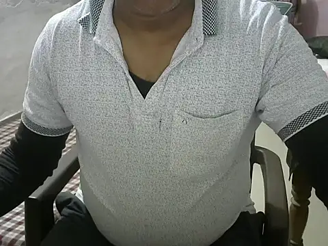 Famit025 online show from 01.08.26