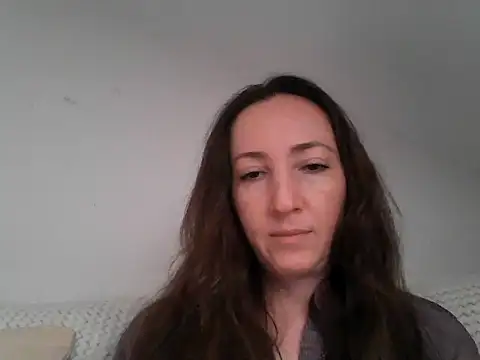 Snapshot of Valessya chatting on 05.13.26 Valessya online show from 05.13.26