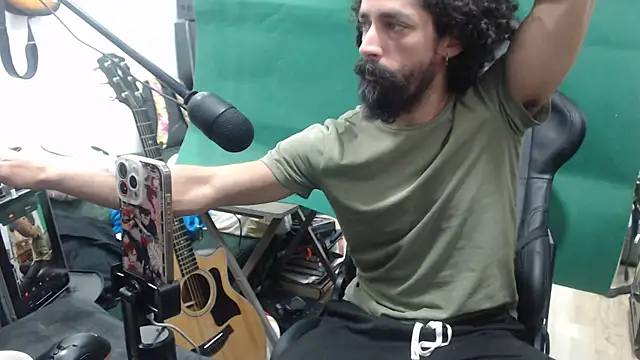 Snapshot of Stringin69 chatting on 05.27.26 Stringin69 online show from 05.27.26