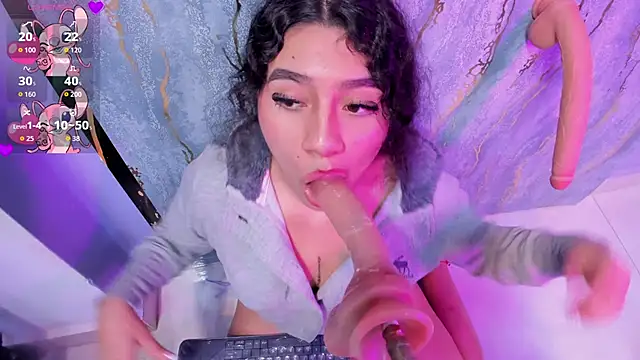 mia cataleiya online show from 11.15.25