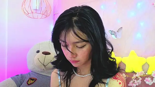 april bennett online show from 04.20.26