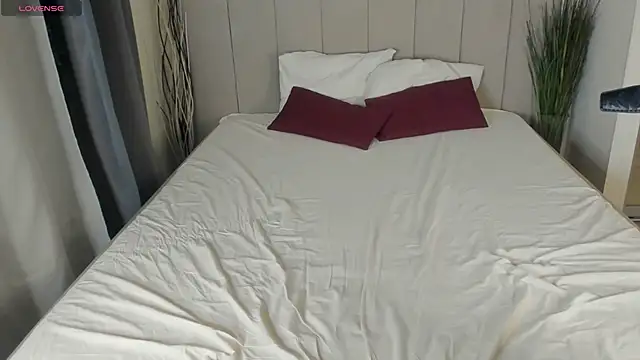 LouieEvans online show from 12.21.25