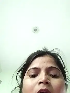 Snapshot of Hot-Pooja25 chatting on 01.16.26 Hot-Pooja25 online show from 01.16.26