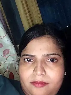 Hot-Pooja25 online show from 04.24.26