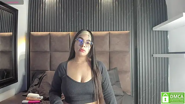 Sussy Vixen online show from 03.04.26