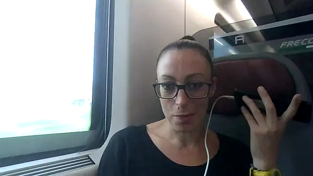 Astrid3 online show from 10.09.25