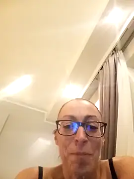 Astrid3 online show from 10.20.25