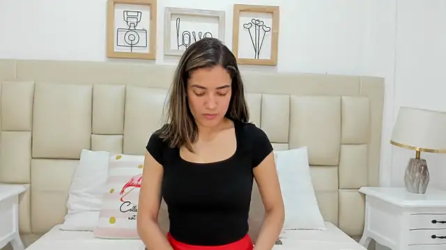 Skylerwhite02 online show from 02.13.26