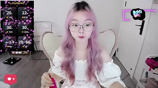 baby-yaya20 online show from 09.22.25