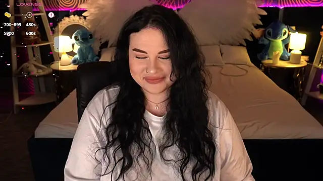 SerahMirabeli online show from 11.04.25