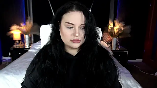 SerahMirabeli online show from 11.27.25