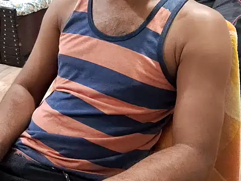 Snapshot of ZoroArcher chatting on 09.19.25 ZoroArcher online show from 09.19.25