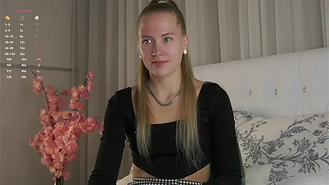 AlbaMesick online show from 09.19.25