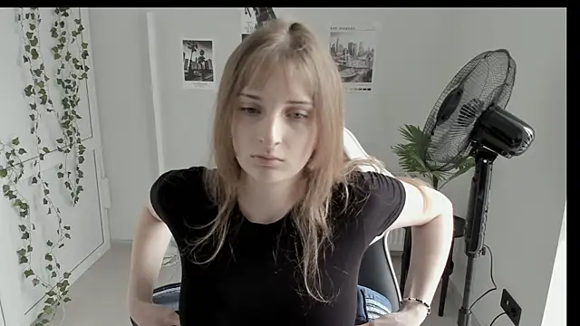 Snapshot of NeyliDream chatting on 06.09.26 NeyliDream online show from 06.09.26