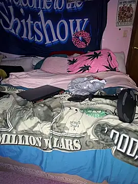 shortywidaphatty online show from 12.15.25