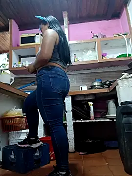 girlpee online show from 11.03.25