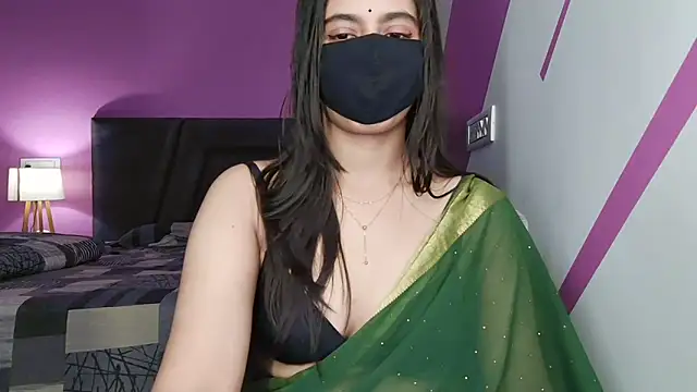 Snapshot of Tanya-mittal chatting on 05.05.26 Tanya-mittal online show from 05.05.26