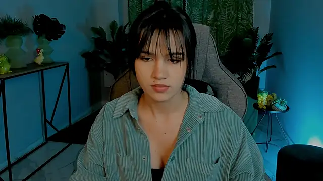 MonicaFarmer online show from 11.19.25