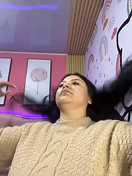 Snapshot of Megaan__More chatting on 11.08.25 Megaan More online show from 11.08.25