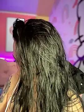 Snapshot of Megaan__More chatting on 11.27.25 Megaan More online show from 11.27.25