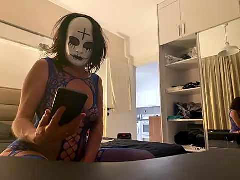 Snapshot of sekstilyon chatting on 09.30.25 sekstilyon online show from 09.30.25