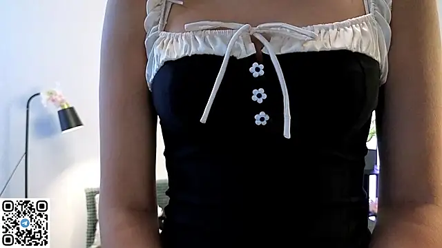 Snapshot of sunsh11ne chatting on 09.21.25 sunsh11ne online show from 09.21.25