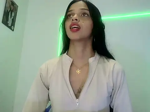 lucy babyy online show from 09.29.25