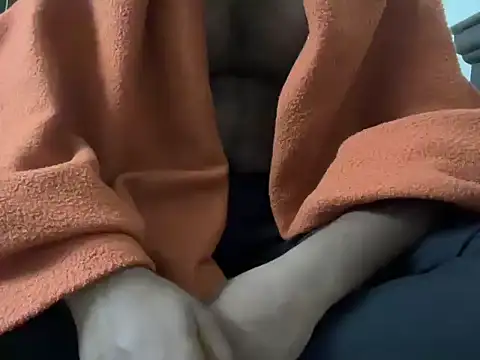 Snapshot of bossyjuicy chatting on 09.21.25 bossyjuicy online show from 09.21.25