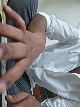 Snapshot of bossyjuicy chatting on 03.29.26 bossyjuicy online show from 03.29.26