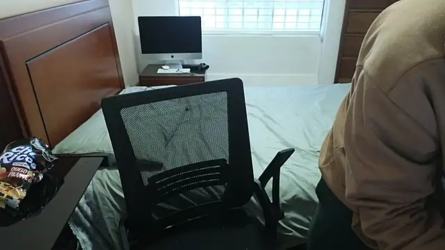 Snapshot of tightncuteass chatting on 09.14.25 tightncuteass online show from 09.14.25